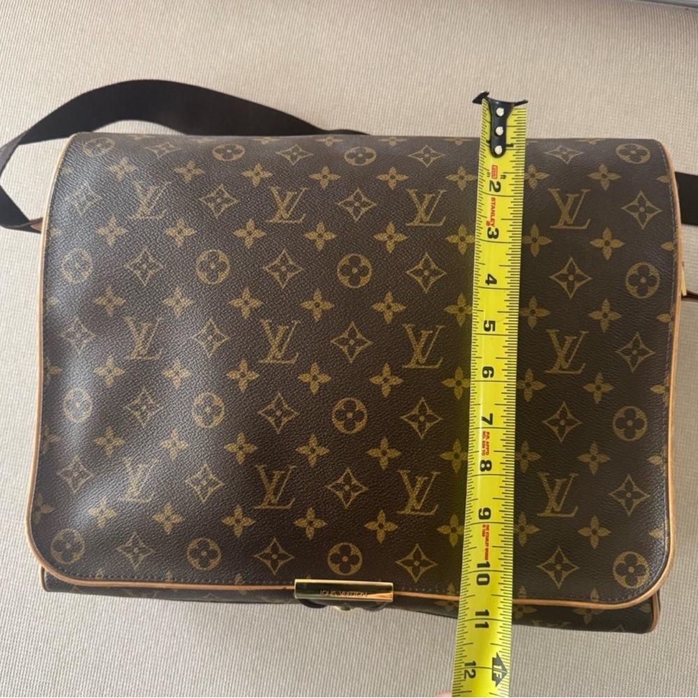 Louis Vuitton Monogram Canvas Messenger Bag - Picture 11 of 12
